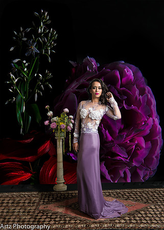 _D130974-Gloria Standing  _Gloria-Celeste_ 7